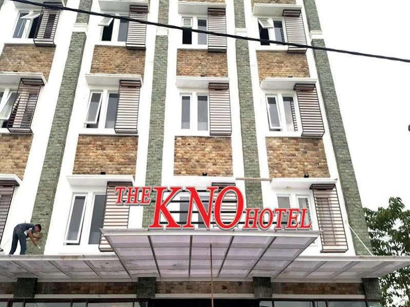 Crew Express Hotel Lubukpakam Экстерьер фото